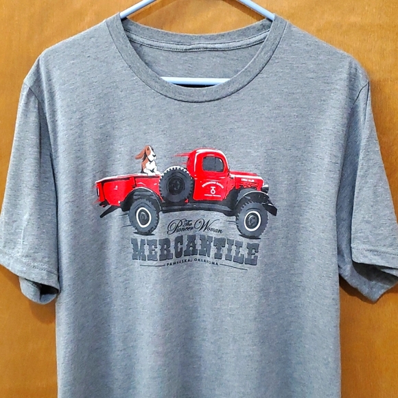 The Pioneer Woman Mercantile Drummond Truck t-shirt - Picture 5 of 9